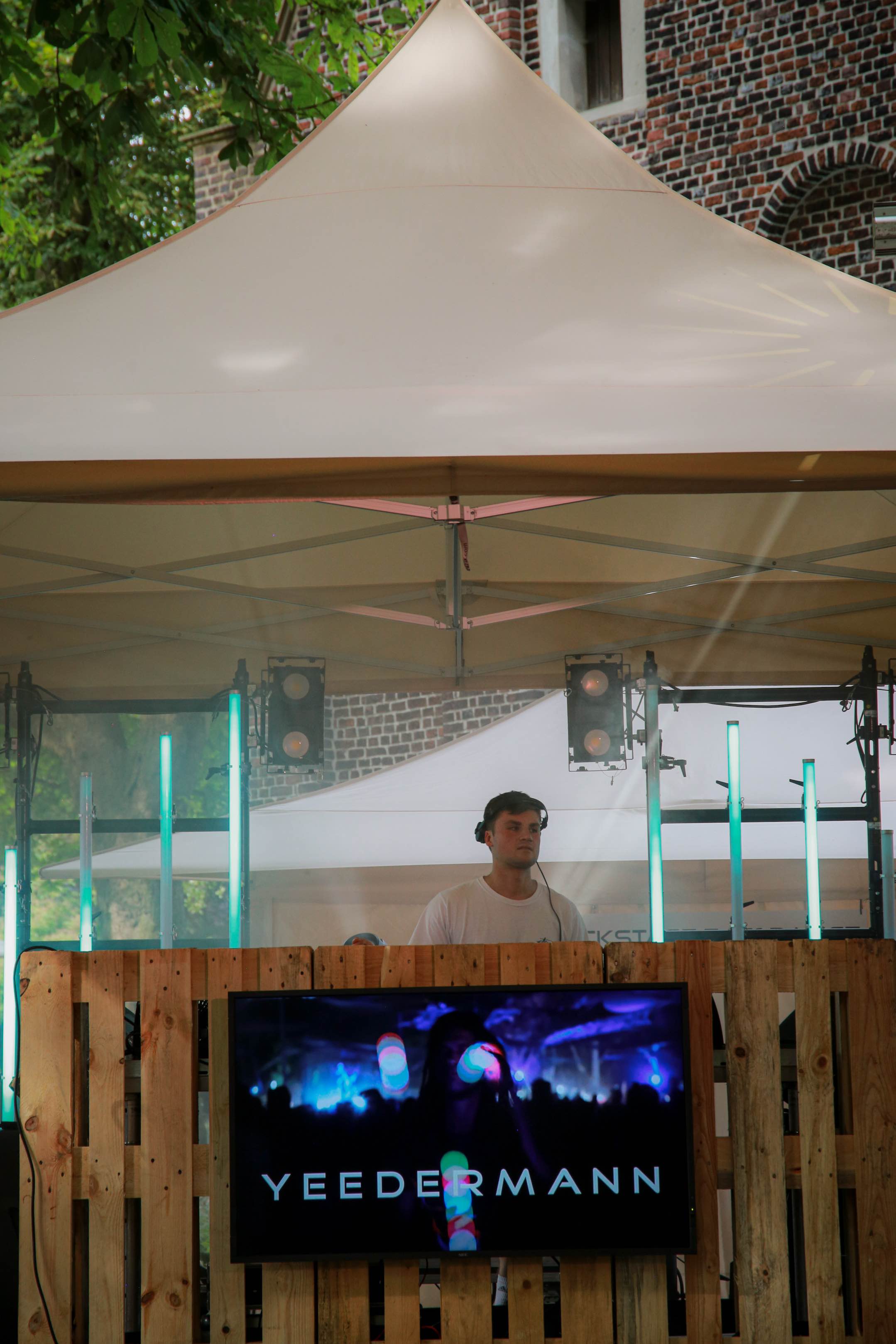 Electric_residence_077
